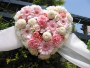 「花由」　（三重県四日市市）の花屋店舗写真2